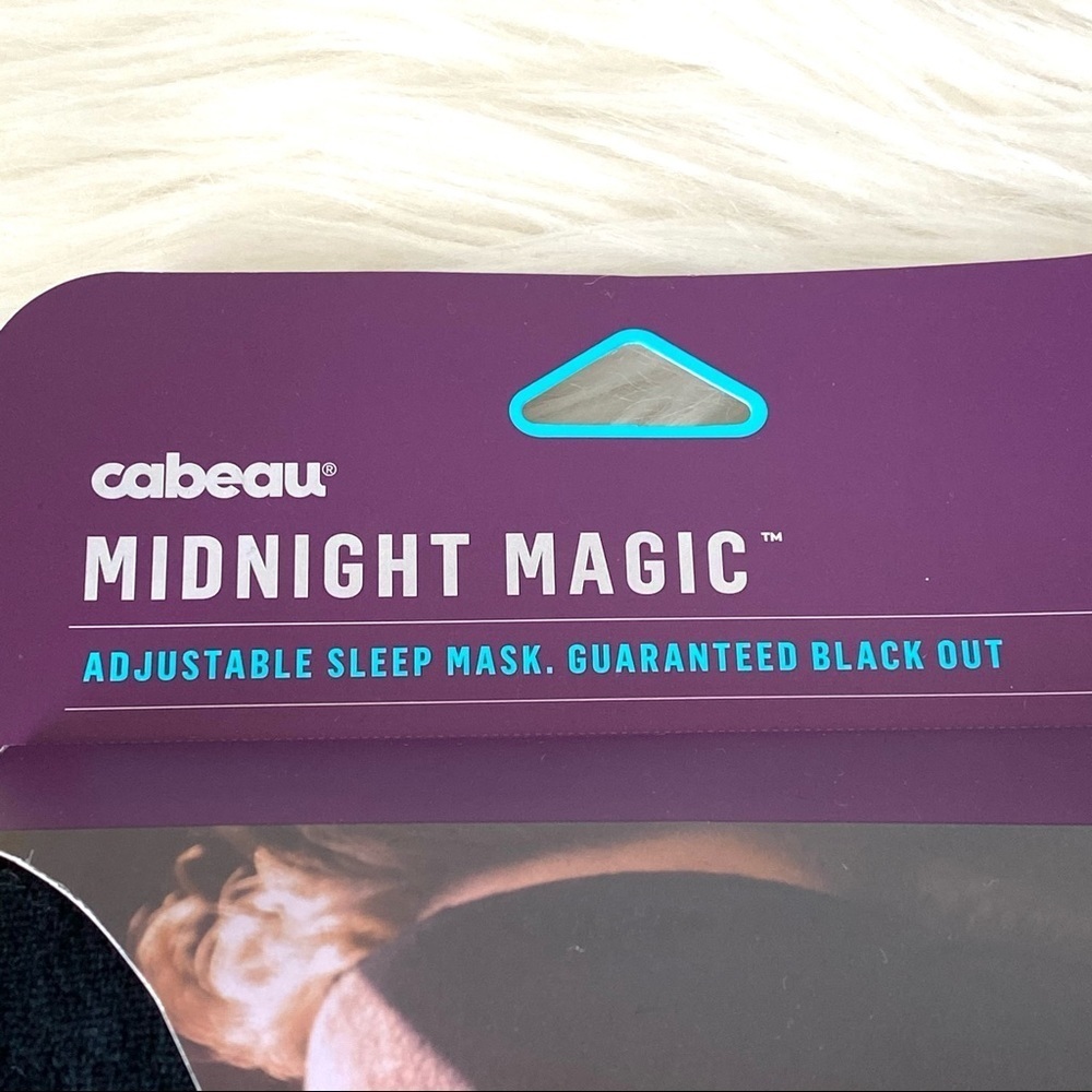 Cabeau Midnight Magic Adjustable  Sleeping Mask - Picture 3 of 5